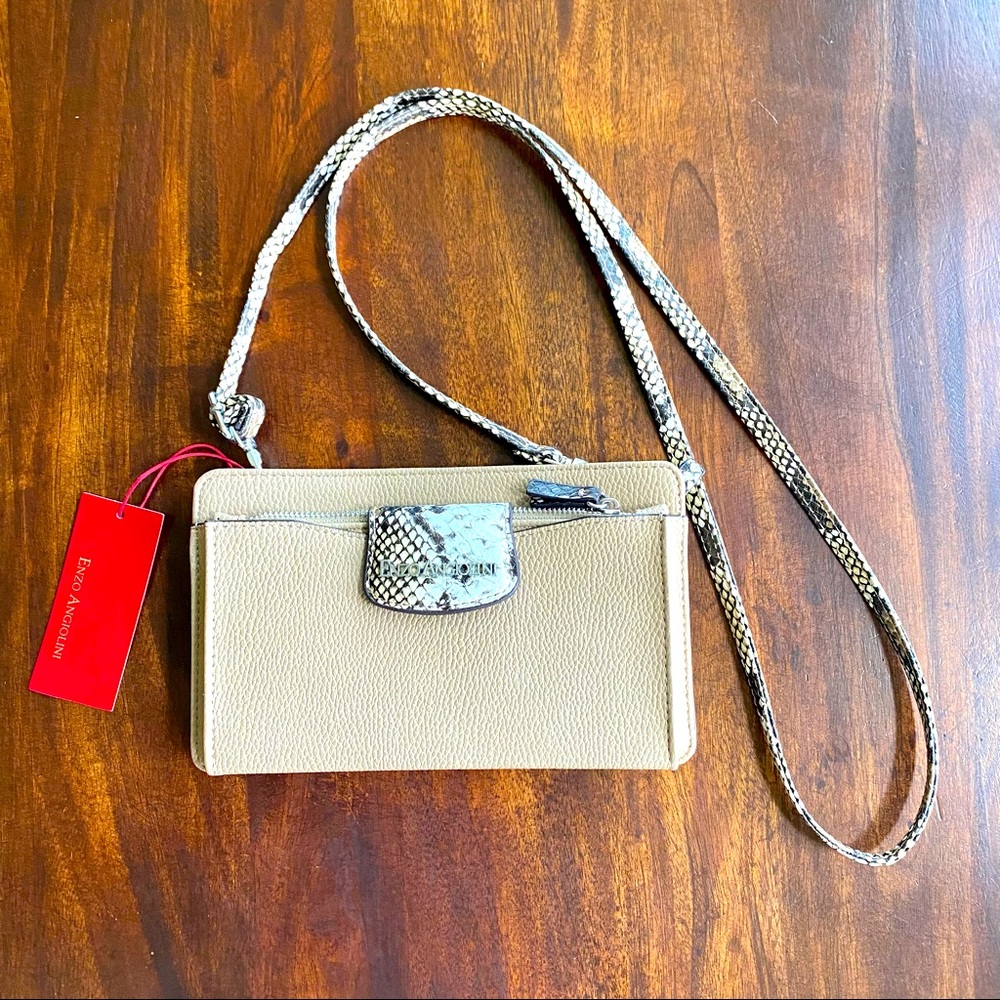 ENZO ANGIOLINI Vule Clutch, NWT!